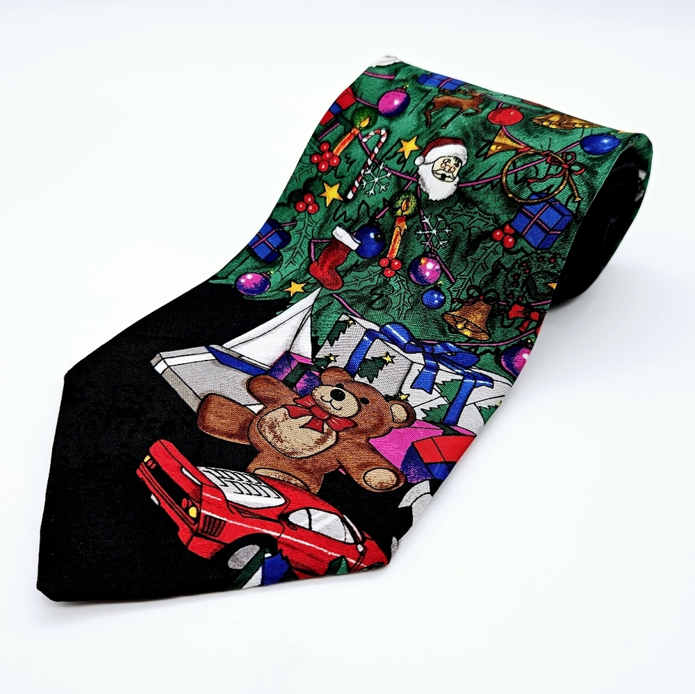 ADDICTION | holiday Christmas tree neck tie